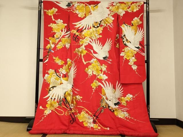 平和屋本店●色打掛　和装　婚礼　結婚式　花嫁　神社挙式　総刺繍　飛鶴御所車枝梅文　金銀糸　逸品　AABJ2763fw