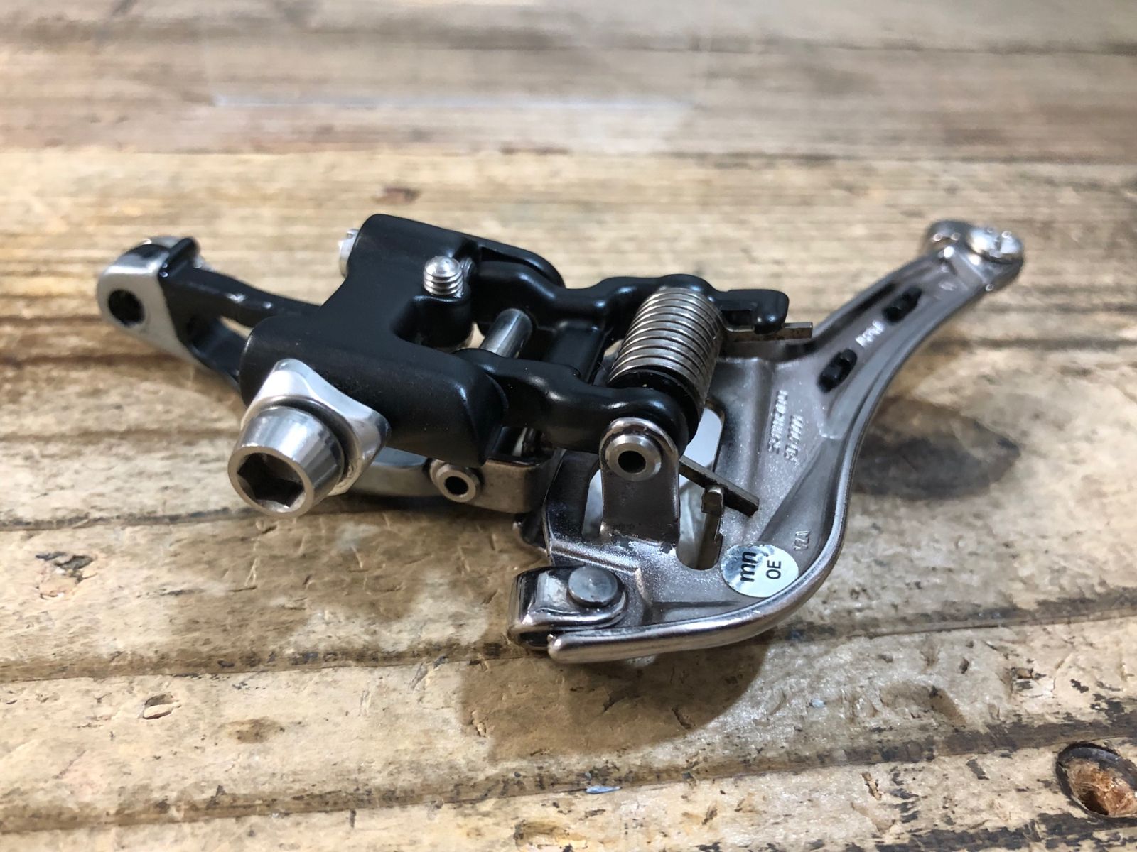 JZ676 シマノ SHIMANO デュラエース DURA-ACE FD-9000 フロント