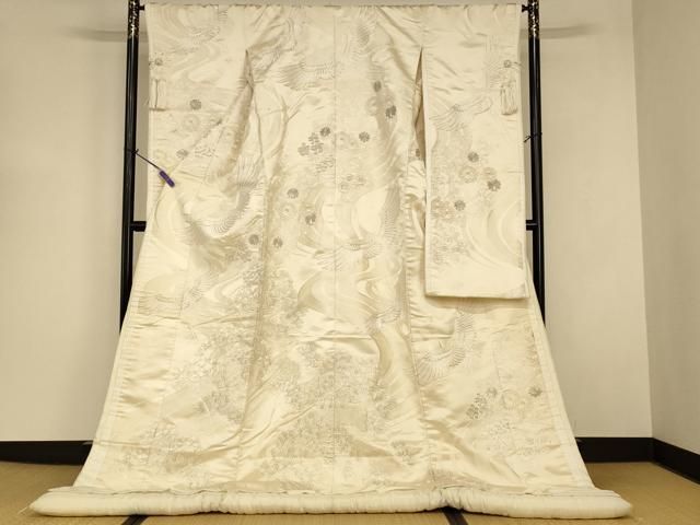平和屋本店●白打掛　白無垢　和装　婚礼　結婚式　花嫁　神社挙式　駒刺繍　飛鶴舞花松文　逸品　AABJ2813fw
