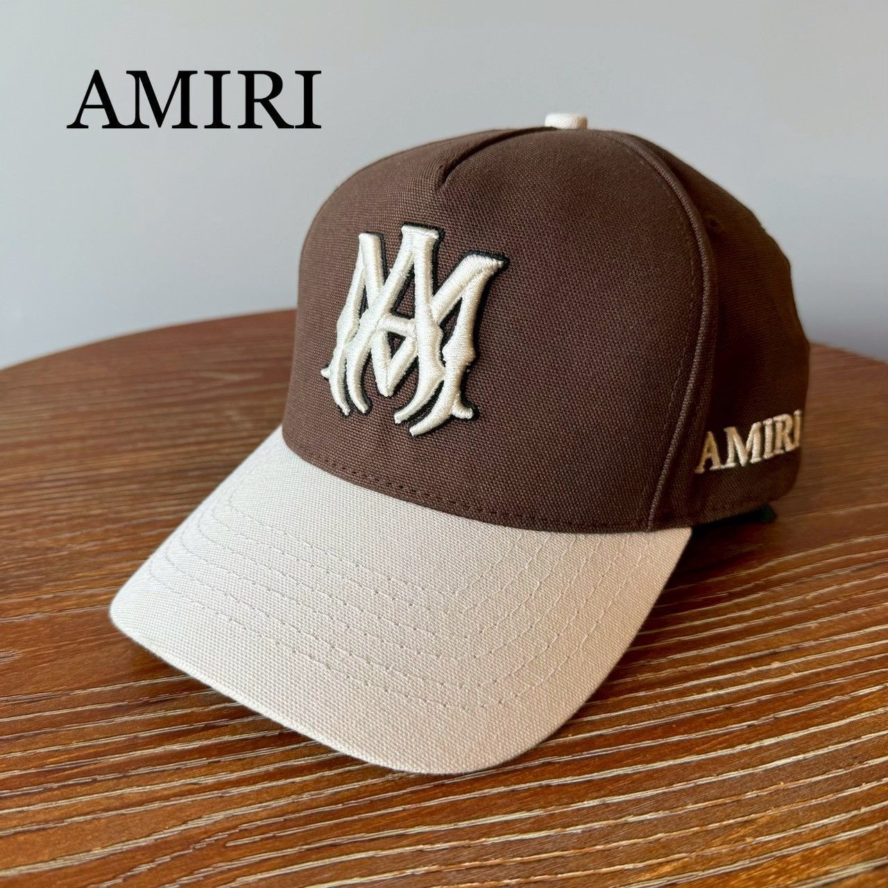 『AMIRI』アミリ MAロゴ刺繍 ツートン キャップ