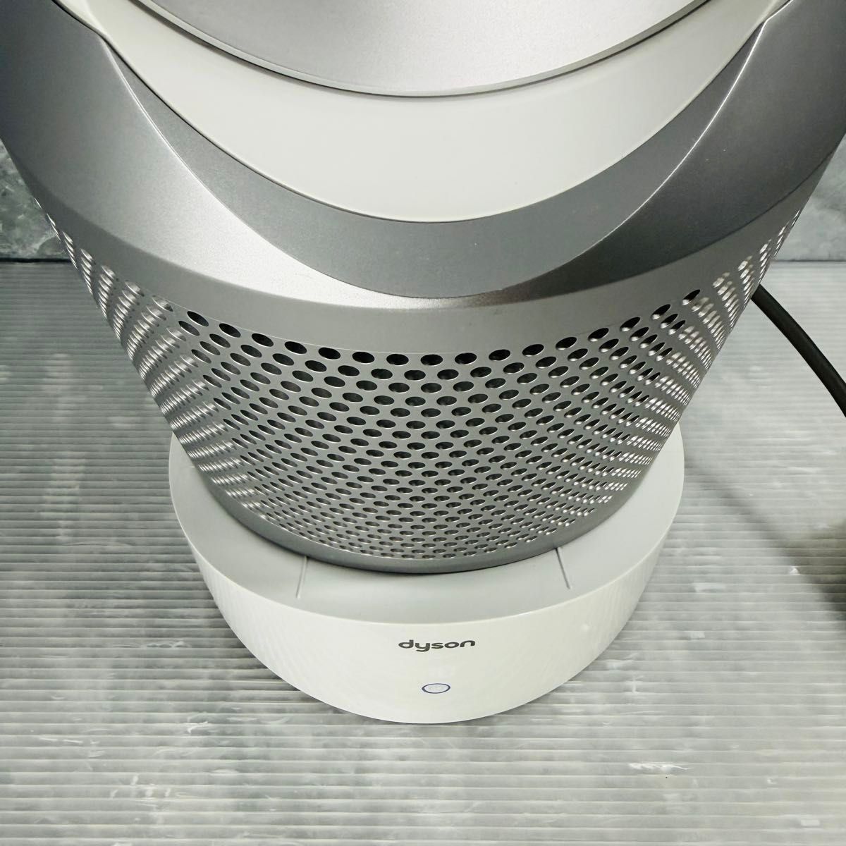 空気清浄機能付ファンヒーター dyson ダイソン HP01 MV2 ホワイト Hot