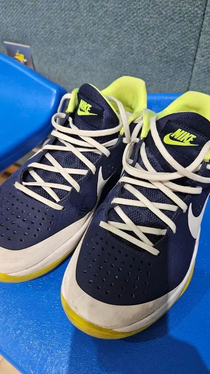 250 NIKE ハイパーアタック
