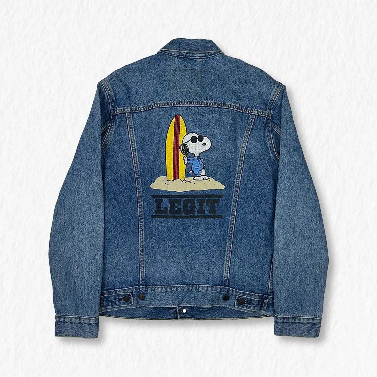 【新品】【希少】Levi's x PEANUTSコラボ デニムジャケット リーバイス x ピーナッツ コラボ スヌーピー デニムジャケット - メルカリ