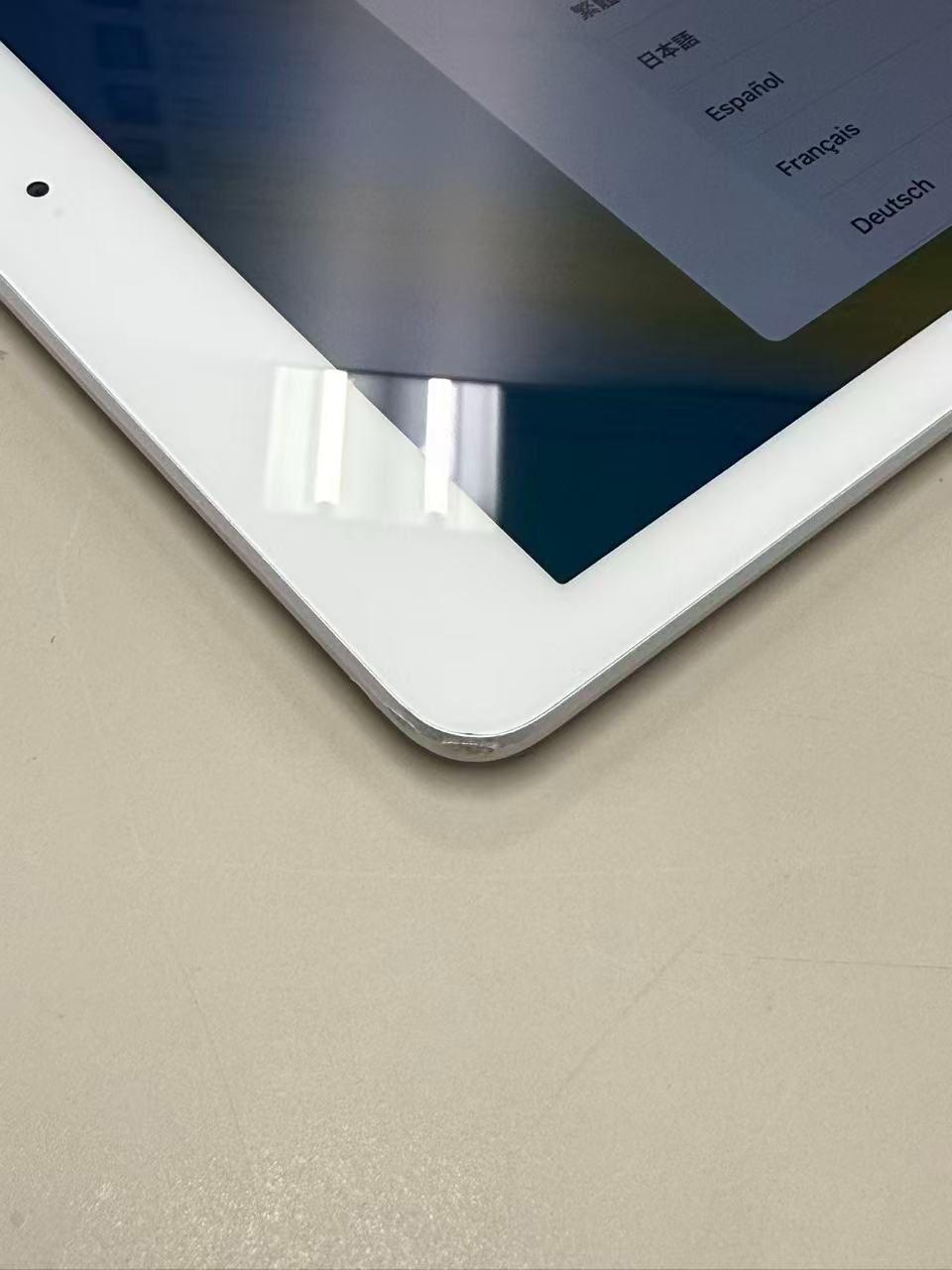 iPad 第5世代 32GB シルバー (電池91%) 中古 - メルカリ