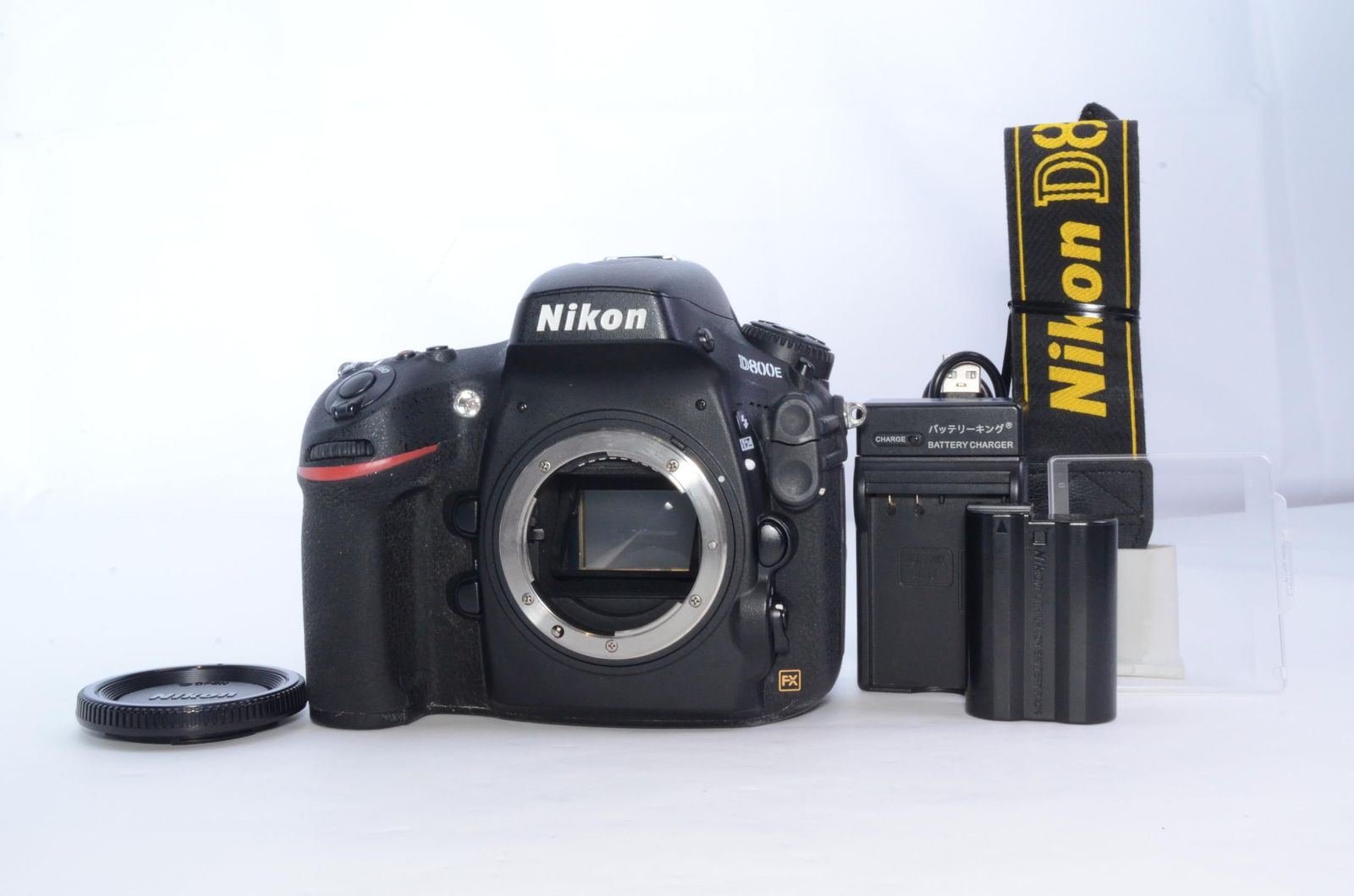 Nikon D800E デジタル一眼レフボディ 動作確認済 バッテリー充電器付 38,870円