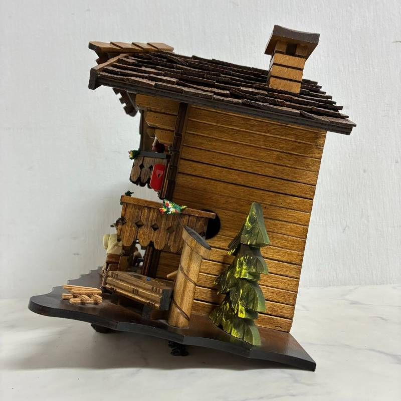 動作品】 からくり カッコー鳩時計 ドイツ 森の時計 シュヴァルツ