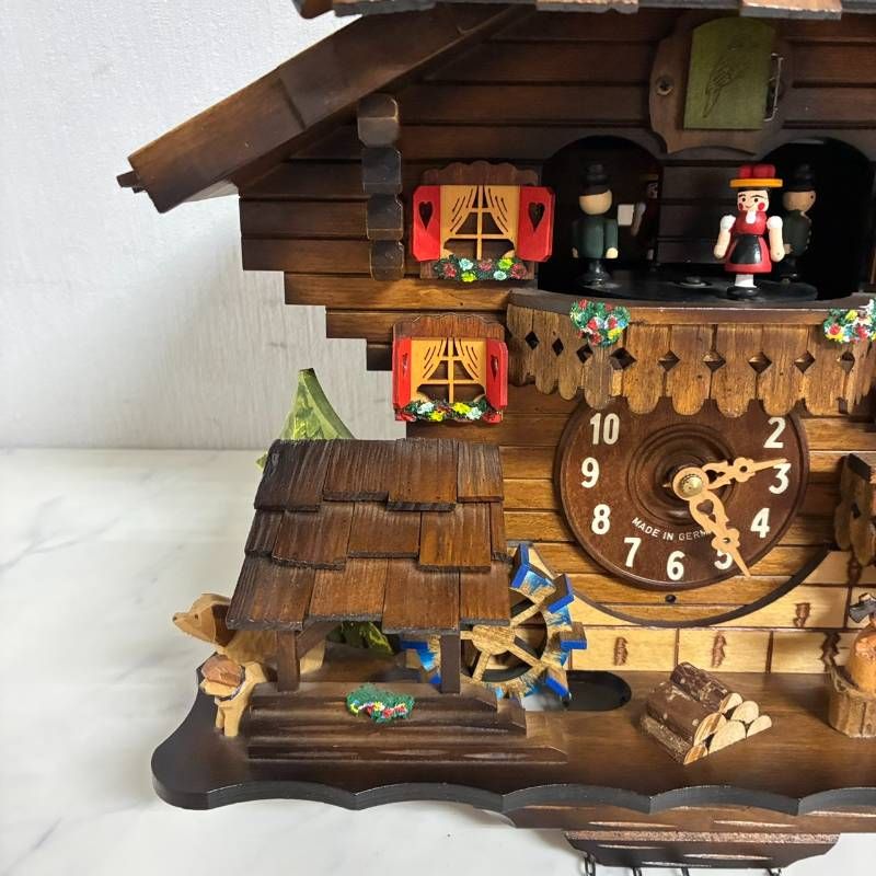 動作品】 からくり カッコー鳩時計 ドイツ 森の時計 シュヴァルツ