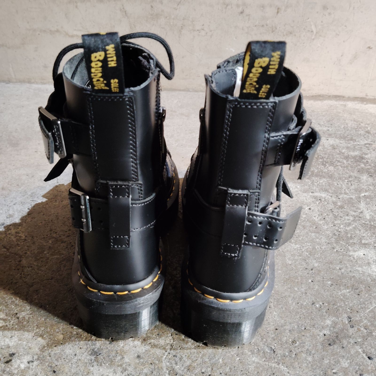 Dr.Martens JADON STRAP 8ホール UK4 ハーネス ドクターマーチン