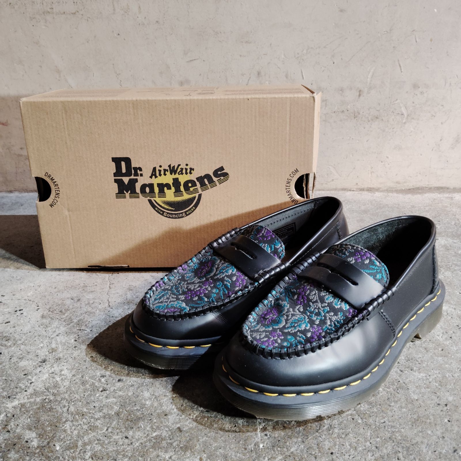Dr.Martens Penton SMOOTH+FLORAL JACQUARD ドクターマーチン ペントン ローファー フローラルジャガード UK4