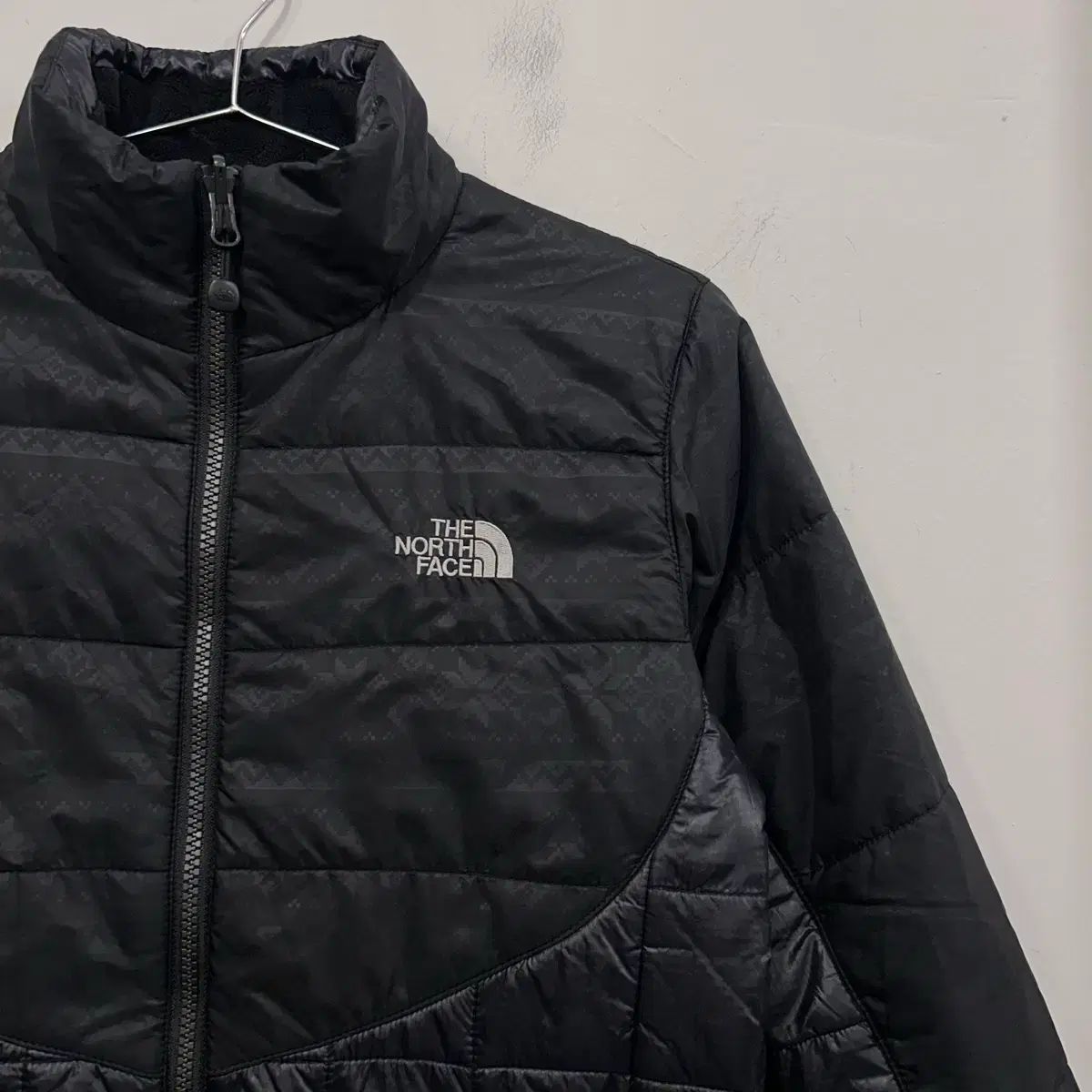 THE NORTH FACE ベイズリー パータン バイカラー ダウン