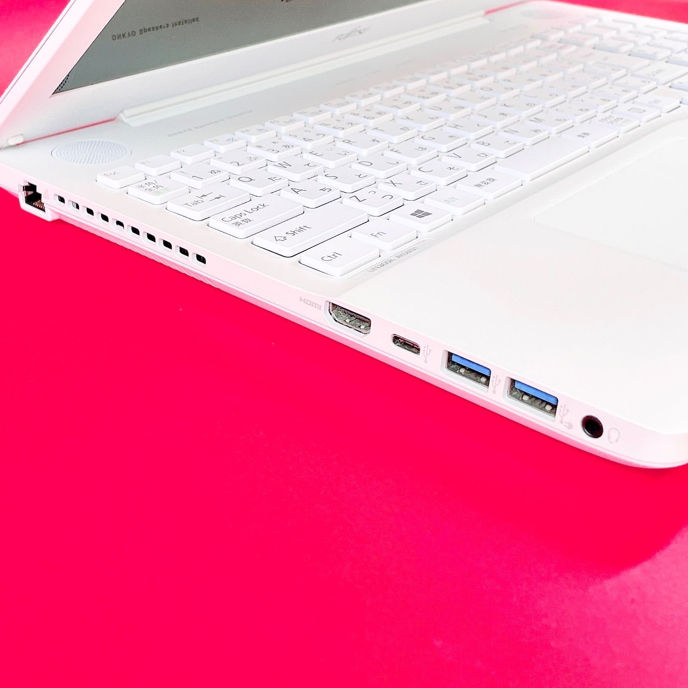 週末限定セール❣️軽量✨Corei5第7世代✨SSD256GB✨富士通✨PC 美品Corei7✨薄型ノートPC 富士通 SSD256GB - メルカリ