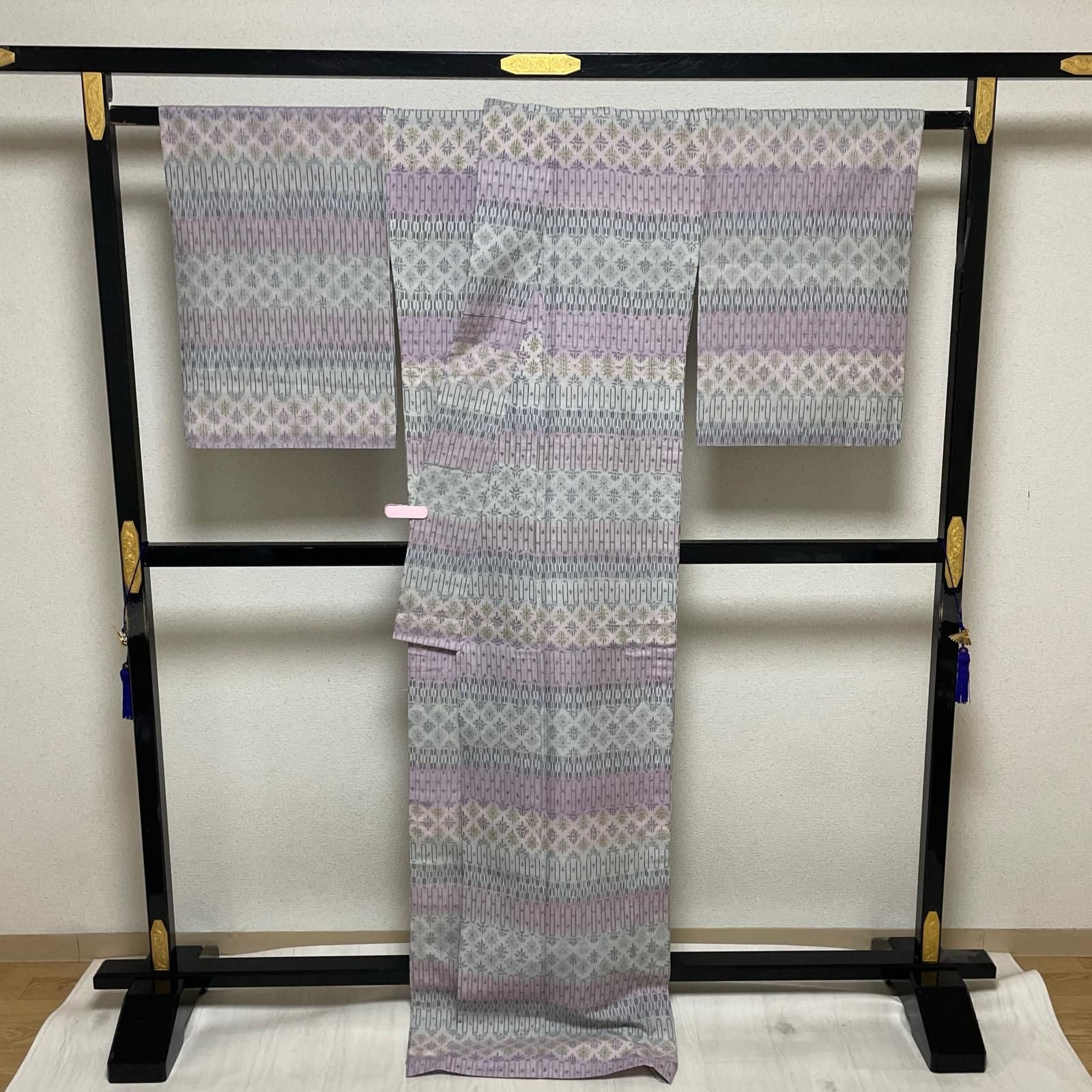 紬 裄67.5 トールサイズ 単衣仕立て 横段の細かな絣 着物 正絹 X-4096