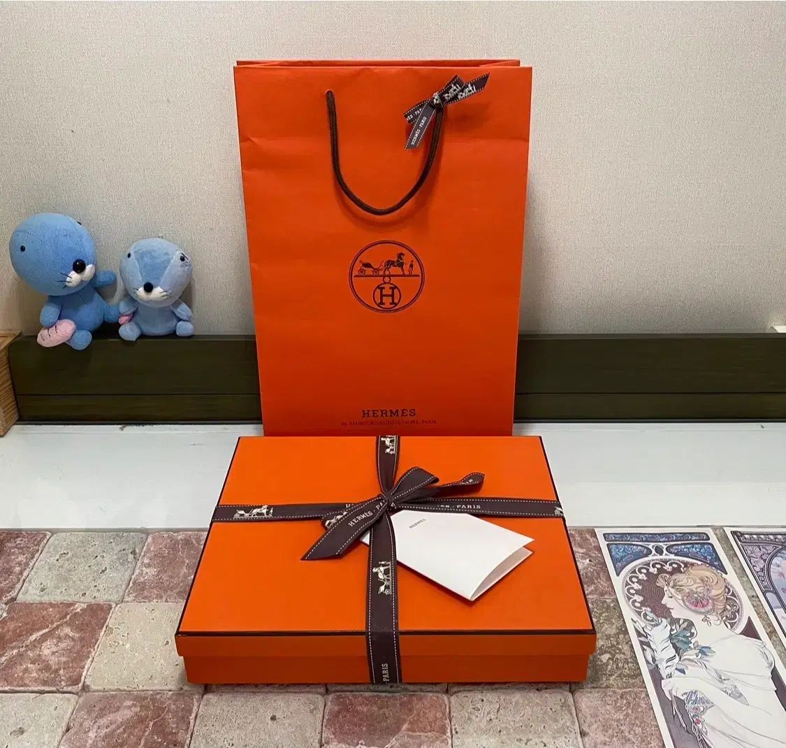 エルメス クラッチバッグ ボックス + リボン + インボイス袋 + お買い物バッグ