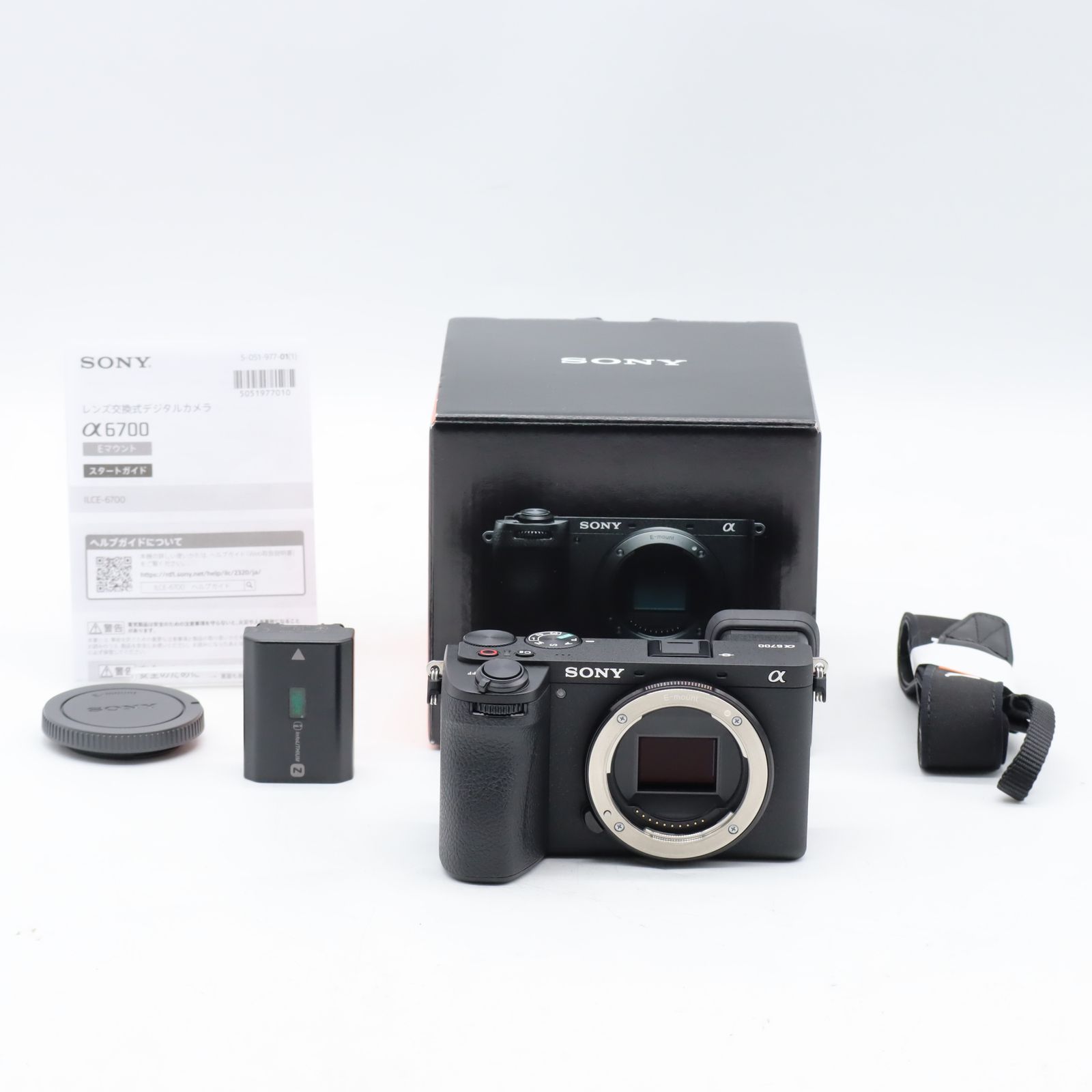 SONY α6700 ボディ ILCE-6700　ショット数 1923回