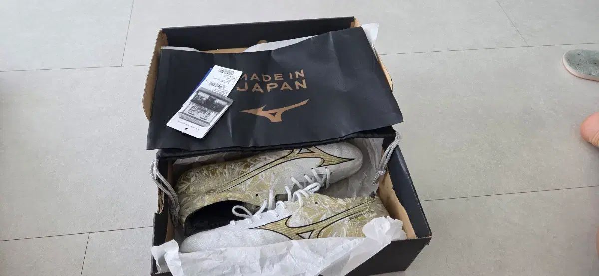 ミズノ アルファ ジャパン 265 AG 高品質 サッカーシューズ サッカーシューズ ほぼ新品