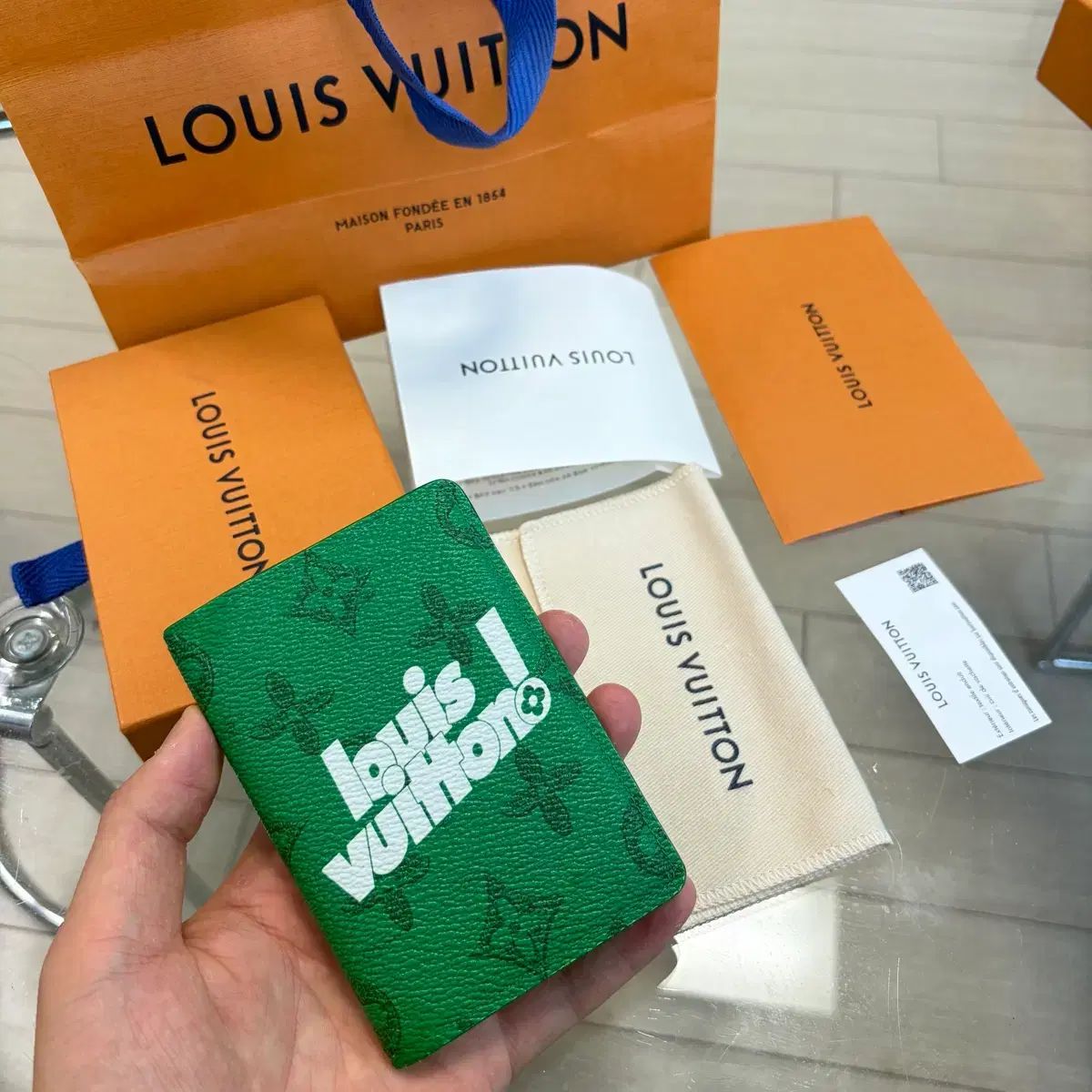 {ほぼ新品/限定モデル}Louis Vuitton ルイヴィトン エブリデイ オーガナイザー