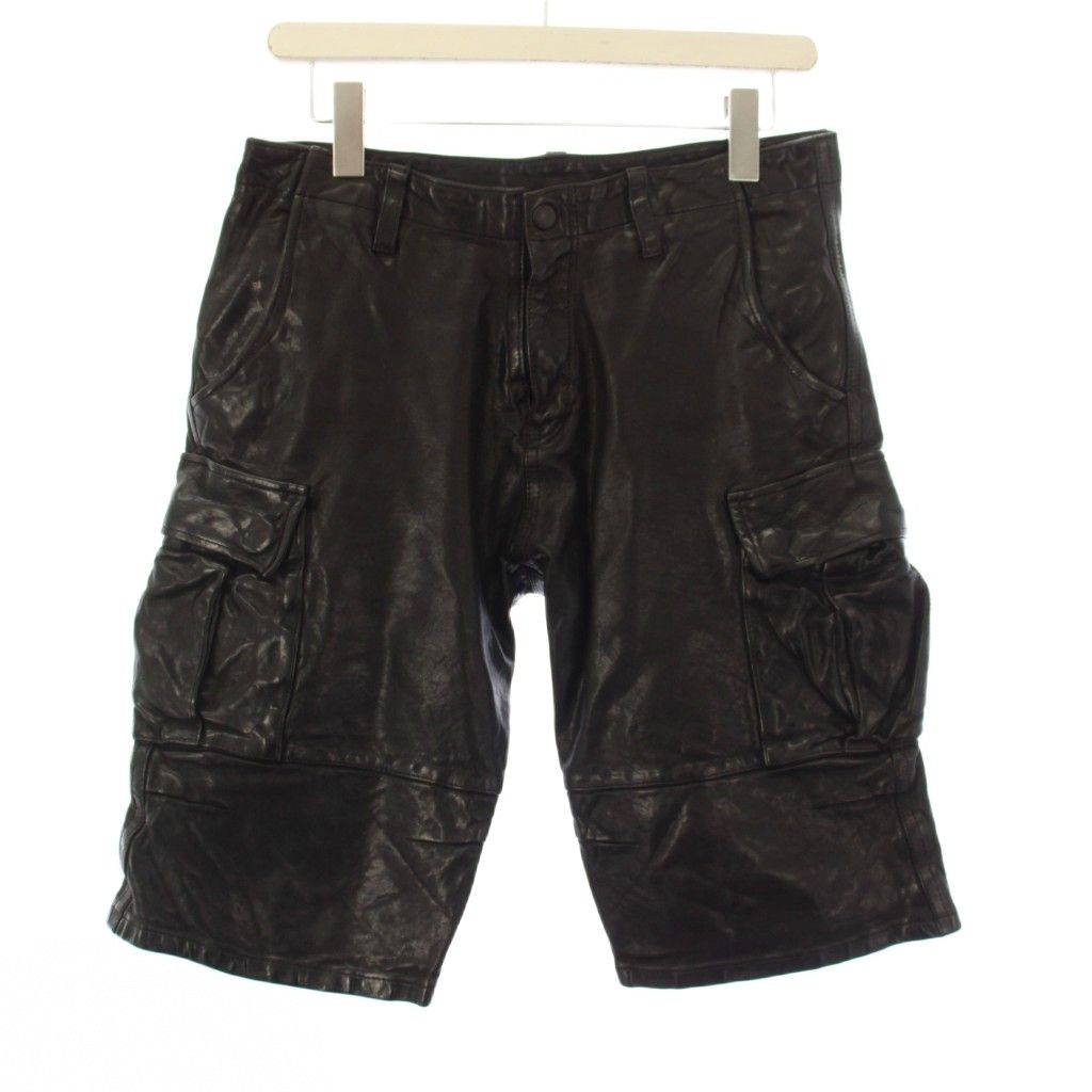 イサムカタヤマバックラッシュ ISAMU KATAYAMA BACKLASH ショートパンツ ハーフパンツ レザー 1 黒 ブラック 1254-10 /AN33