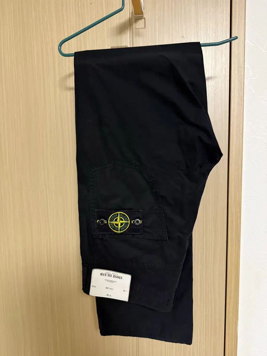 STONE ISLAND ストーンアイランド ブラック パンツ L(34) 夏