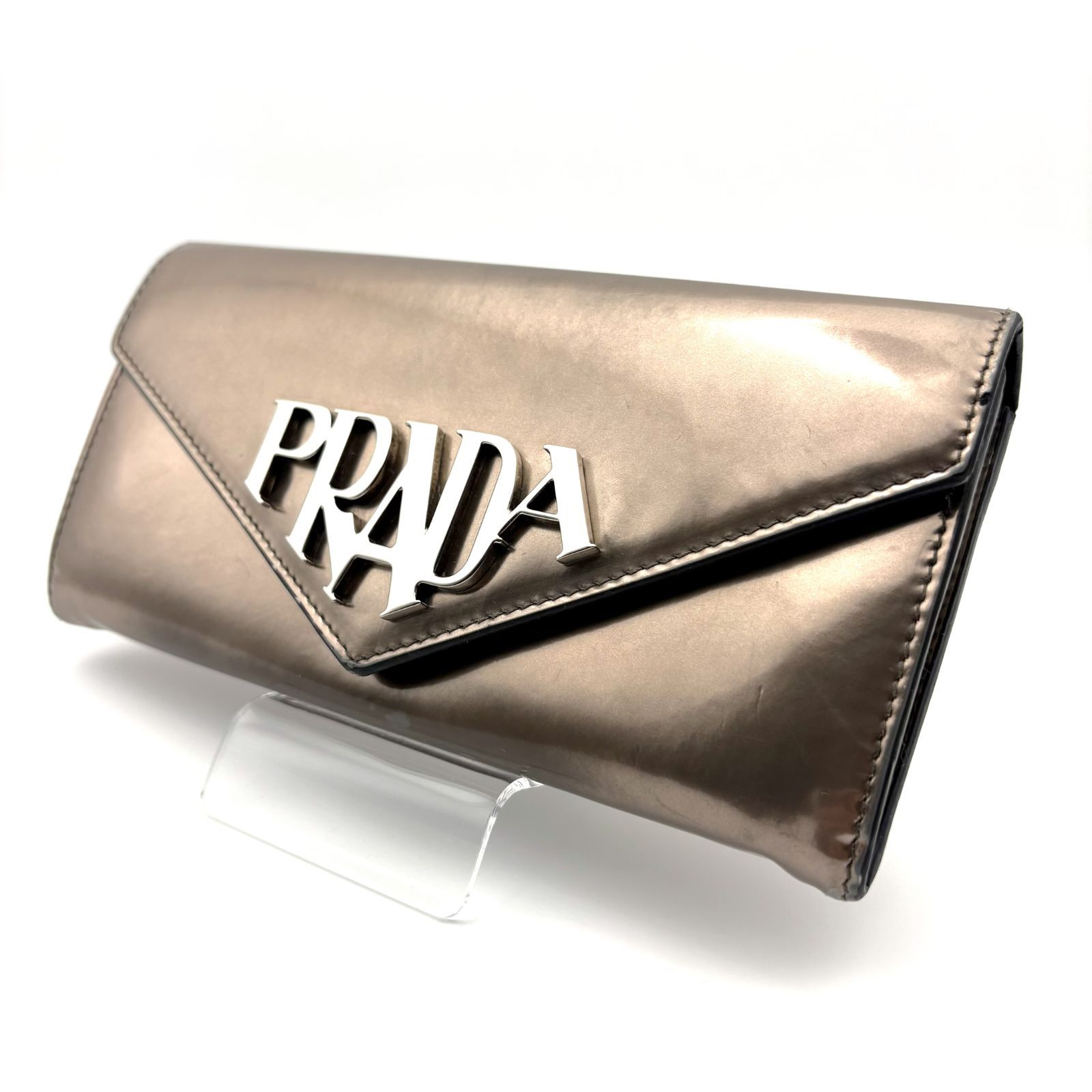 良品 】PRADA プラダ フラップ長財布 1MH037 エナメル パテントレザー