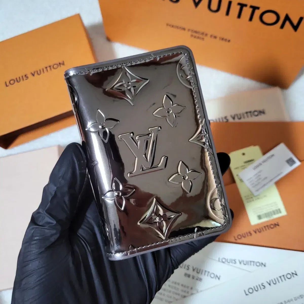 新モデル / U唯一実物 Louis Vuitton ルイヴィトン ミラー ガンメタル オーガナイザー カードウォレット