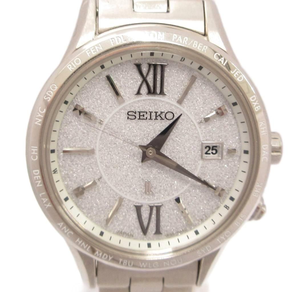 セイコー SEIKO LUKIA 腕時計 ウォッチ ソーラー 電波 ラメ シルバーカラー SSVV081 /JS
