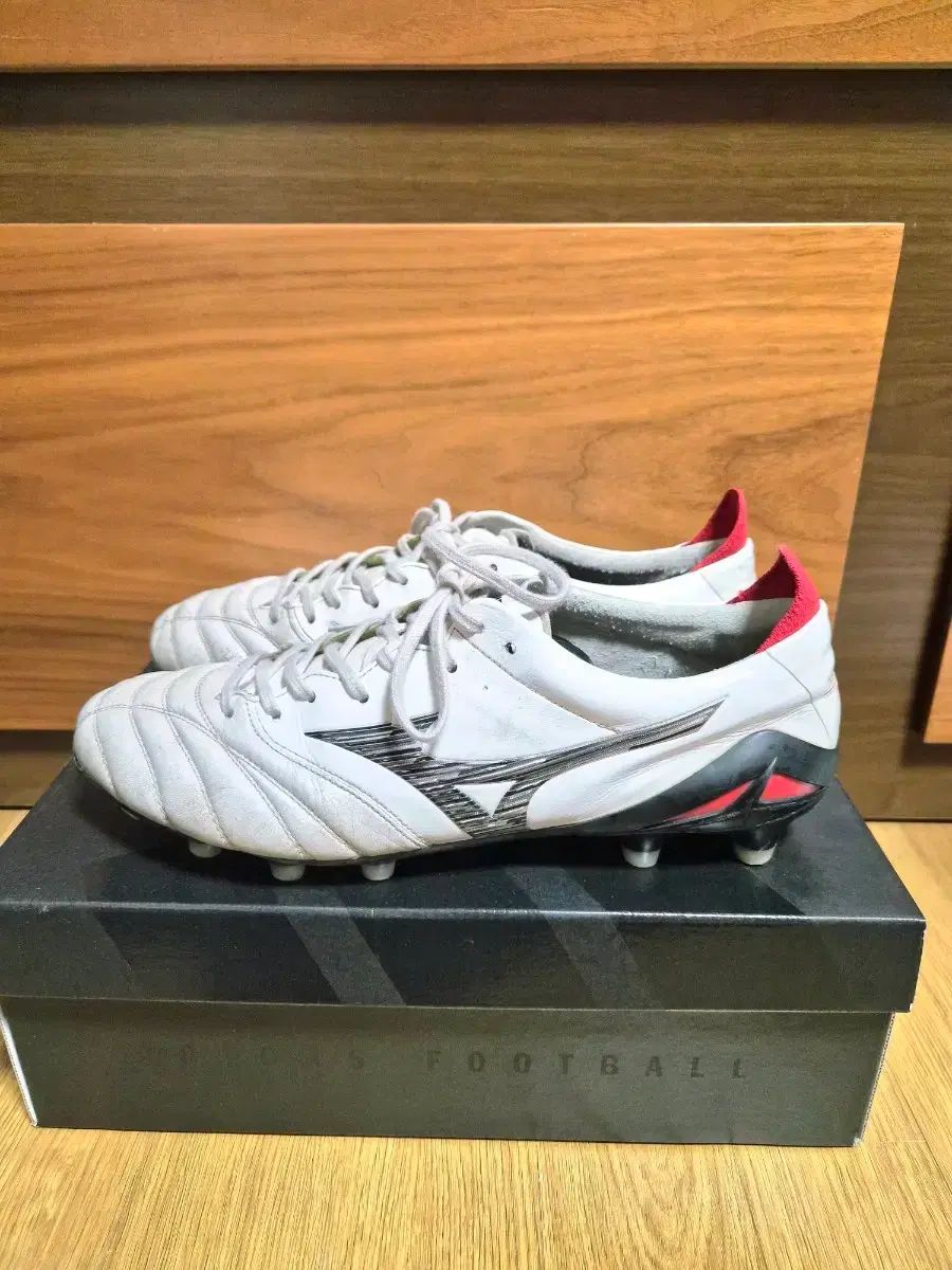 mizuno モレリア NEO 3 ベータ ジャパン サッカーシューズ