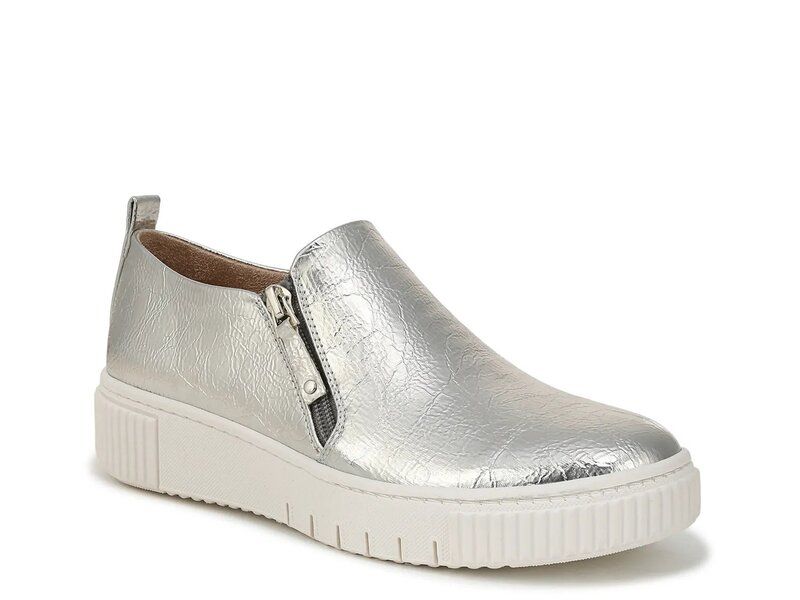 ソウルニュトライザー レディース シューズ スリッポン・ローファー SOUL Naturalizer Turner SlipOn Silver Metallic シルバー