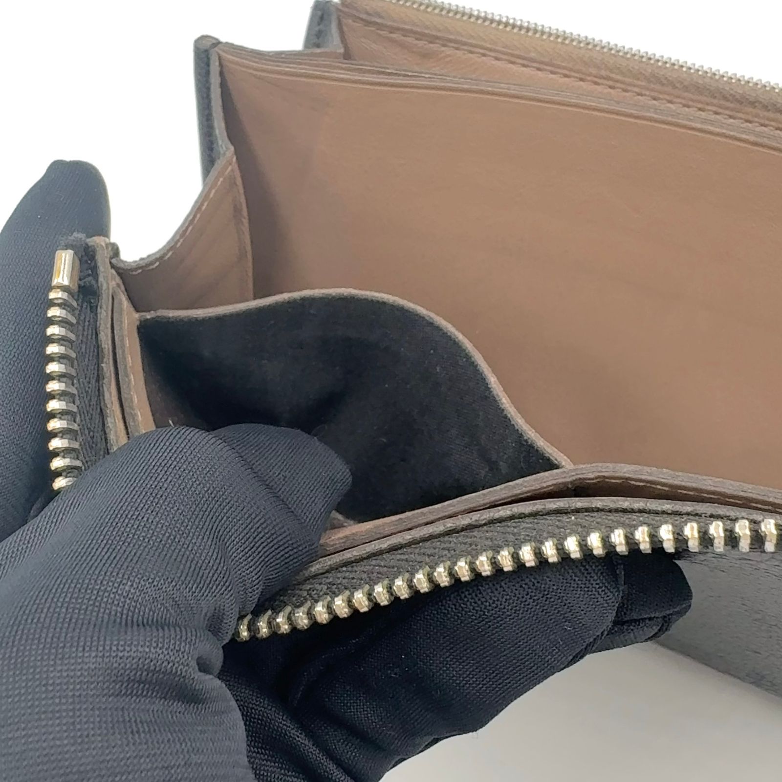 新着】LOUIS VUITTON ポルトフォイユ コメット パルナセア レザー