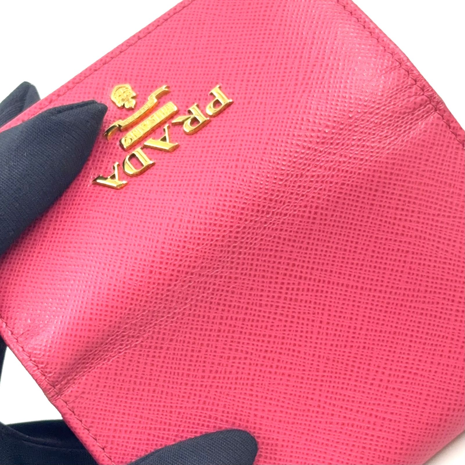 新着】PRADA SAFFIANO METAL 6連 サフィアーノレザー ピンク キー