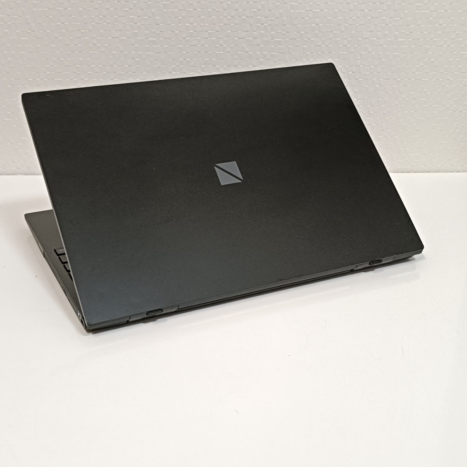 2023年製 NEC LAVIE Windows11 SSD256GB - メルカリ