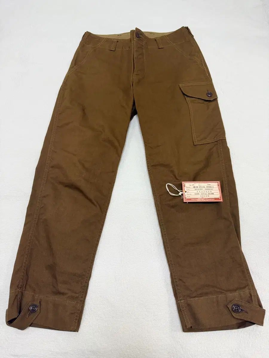 FREEWHEELERS エビエーター スラックス