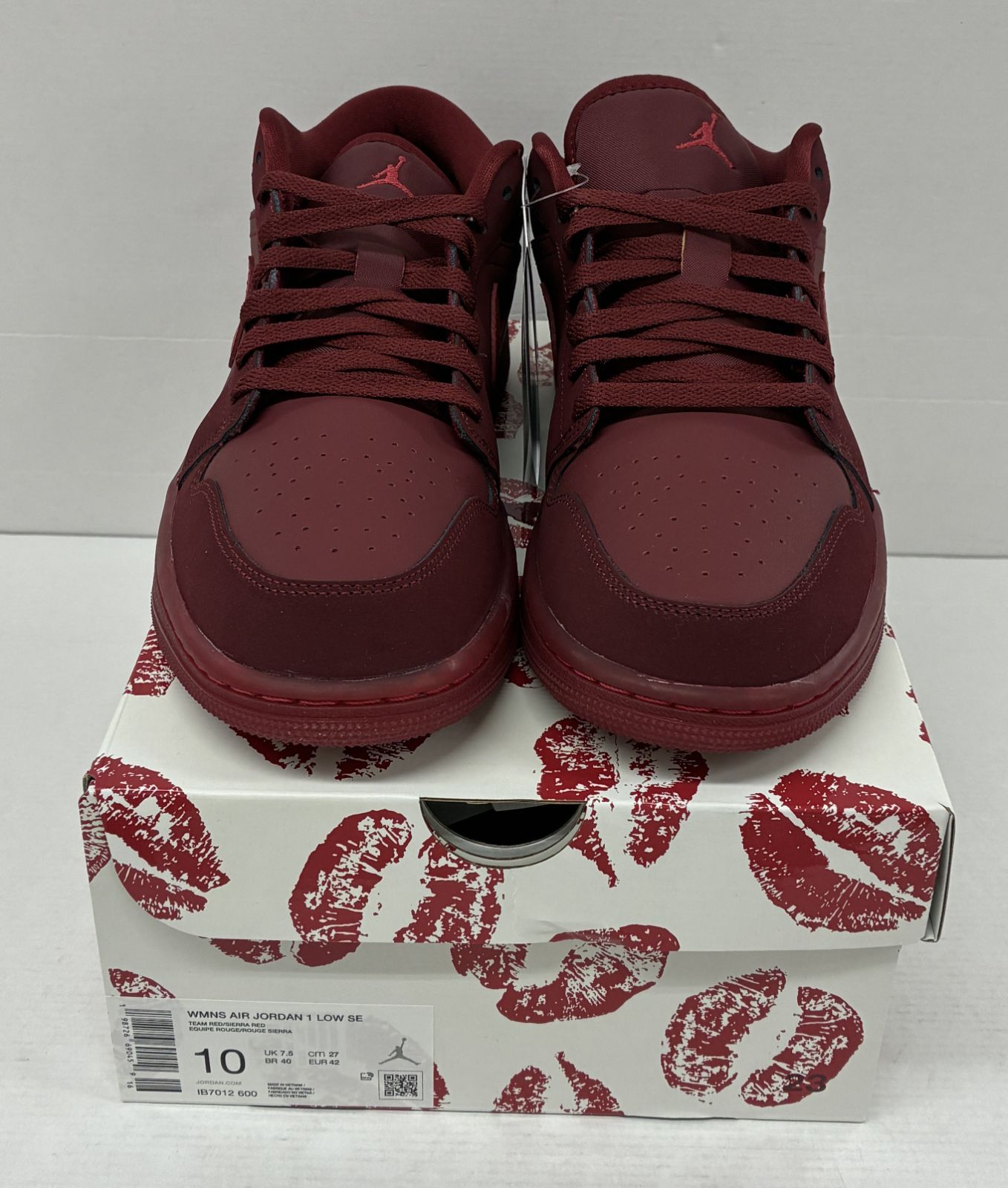 未使用 Nike Women's Air Jordan 1 Low Valentine's Day 2026 IB7012-600 US10 27㎝ ナイキ ウィメンズ ジョーダン 【T1783-001】◆ 268