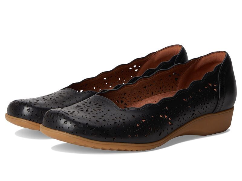 コブ ヒル レディース シューズ スリッポン・ローファー Cobb Hill Rory Black Leather ブラック