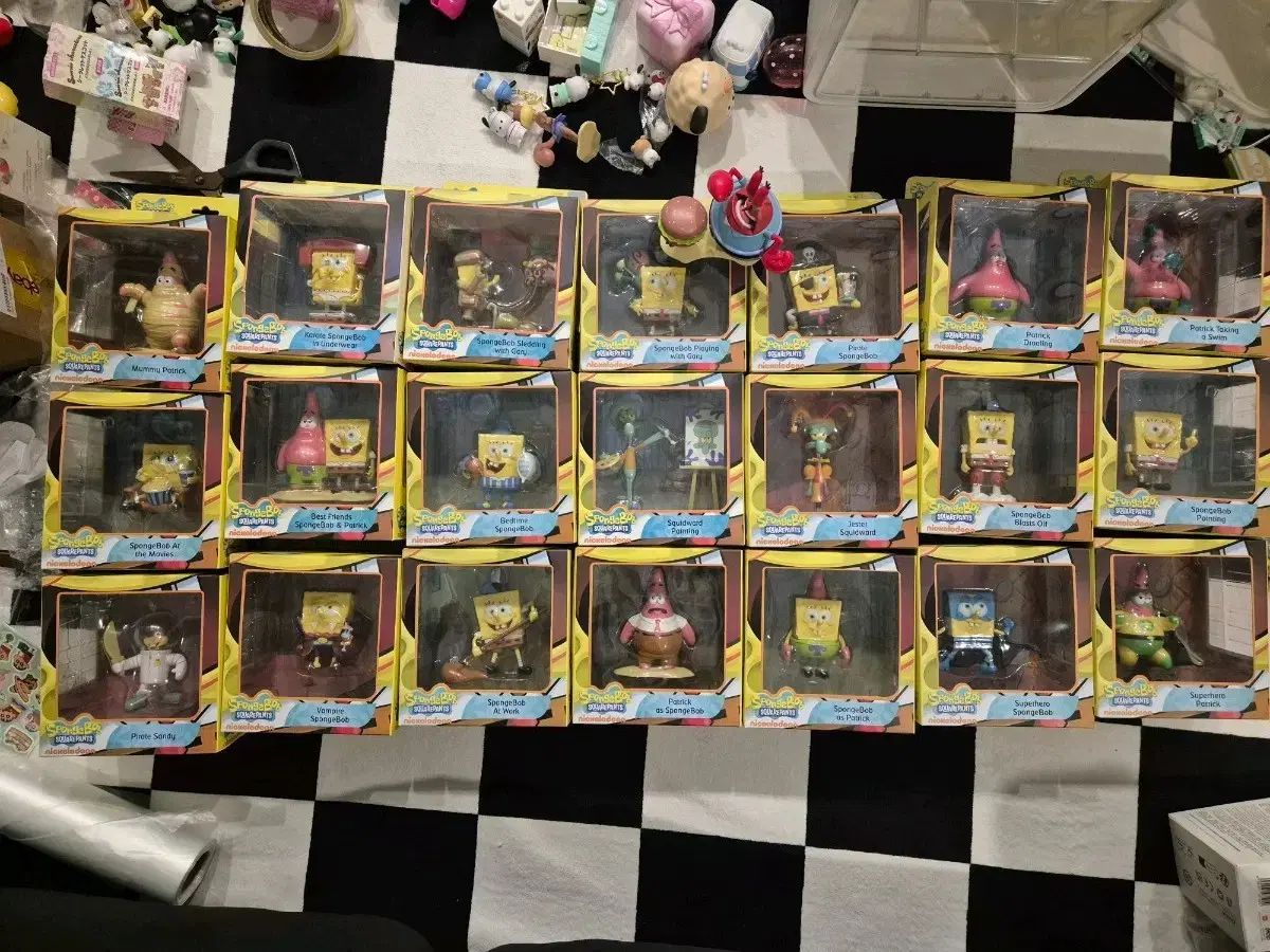 ニコロデオン ネモズ ボトムス スポンジボブ ミニ フィギュアワールド 新品 まとめ売り