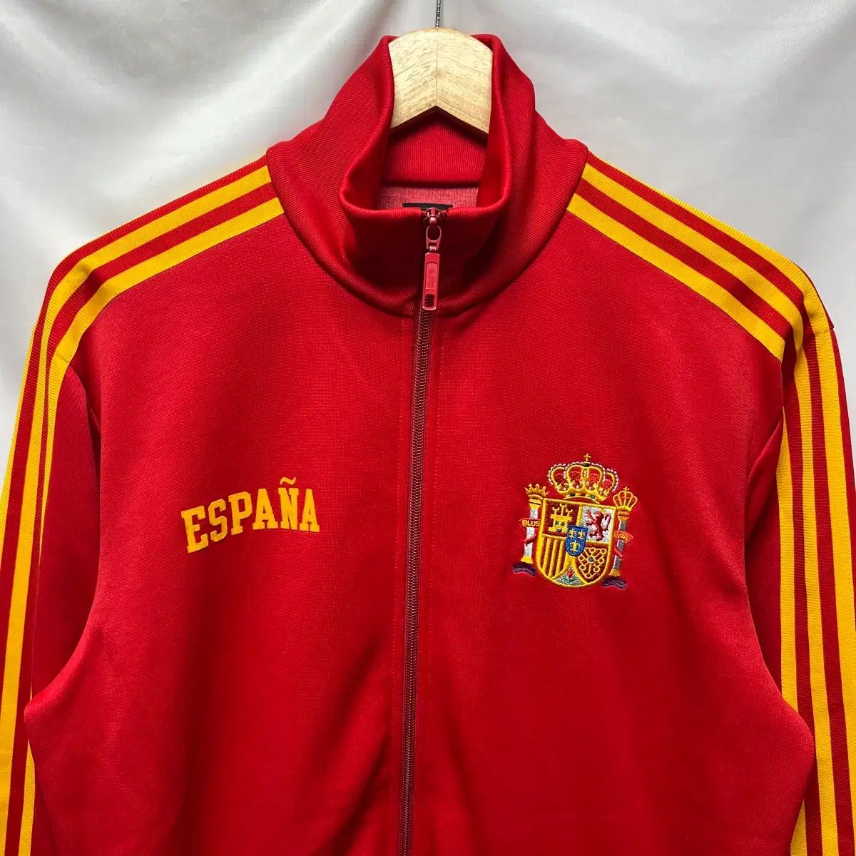 正規品/100 アディダス スペイン サッカー 韓国国家代表 レッド ヨーロッパ IN トラックジャージ/ジャージ