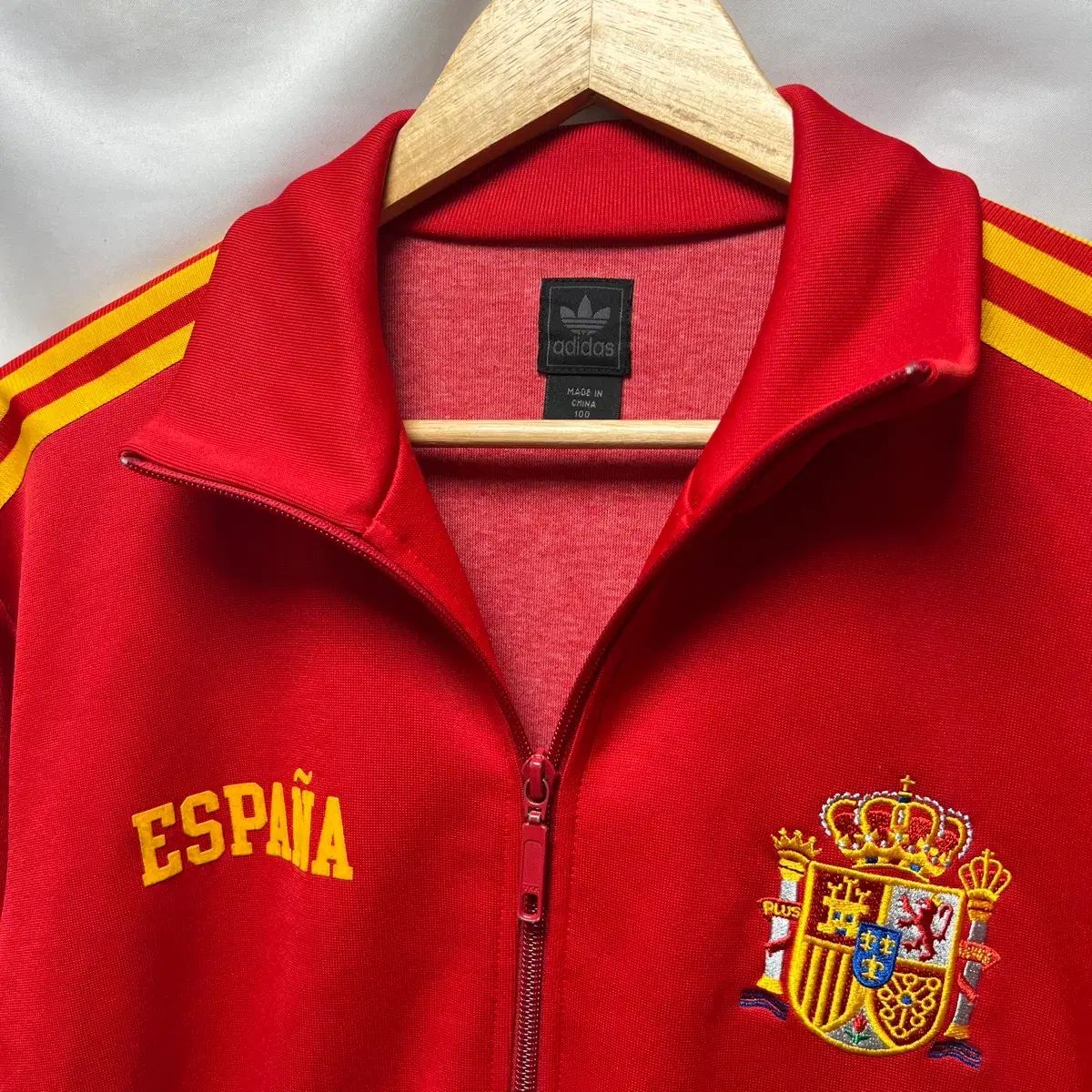 正規品/100 アディダス スペイン サッカー 韓国国家代表 レッド ヨーロッパ IN トラックジャージ/ジャージ