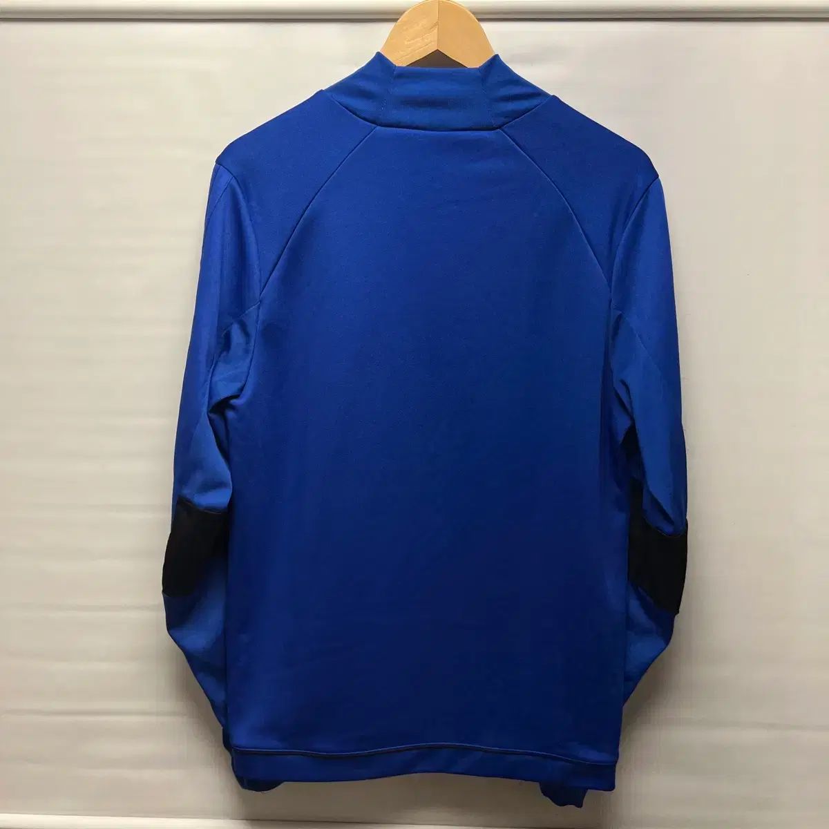正規品/110 アディダス 蔚山現代（ウルサンゲンダイ）FC トレーナー シェルトップ ウォームアップ