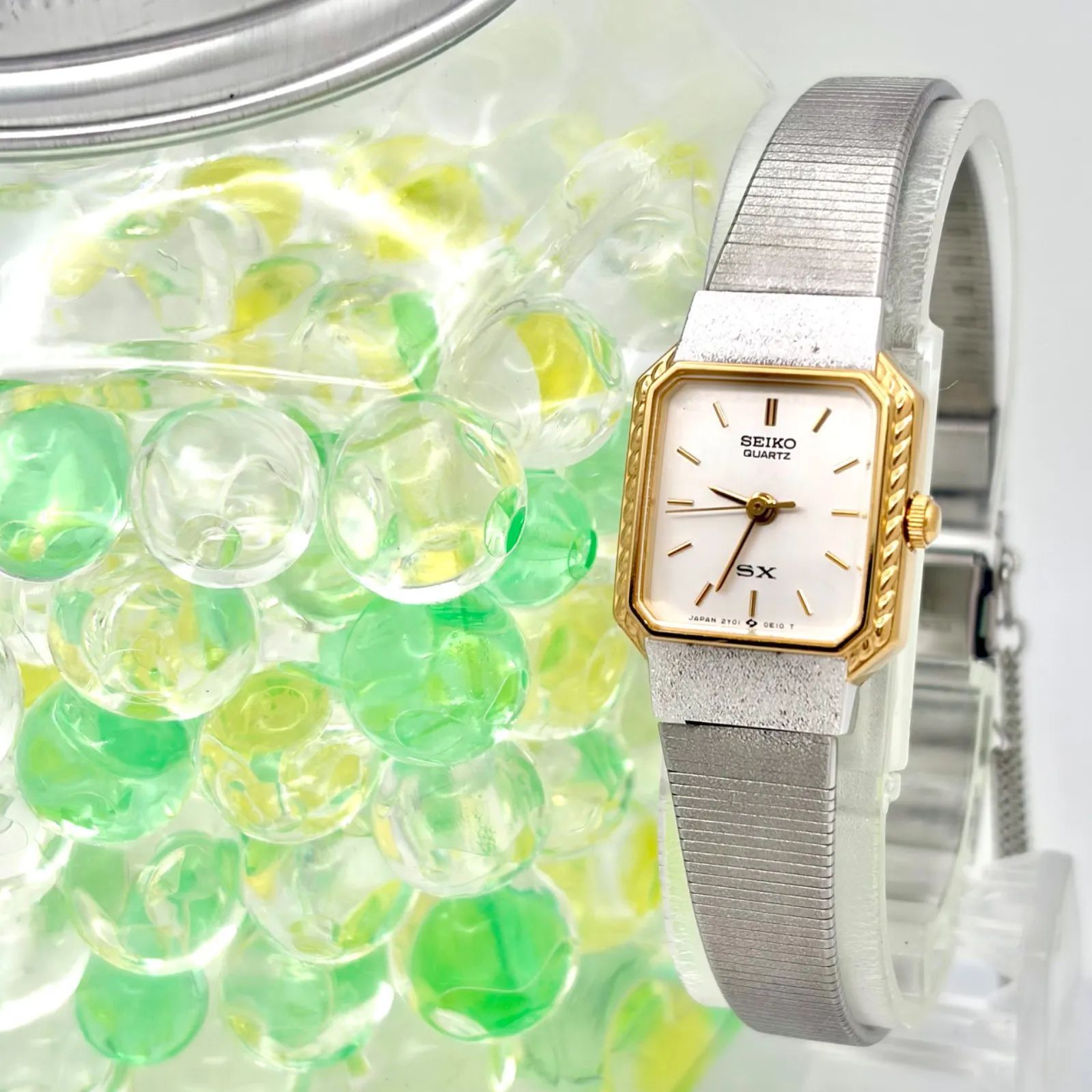 【希少/新品電池】SEIKO セイコー レディース 腕時計 オクタゴン 2Y01-5A70 760392