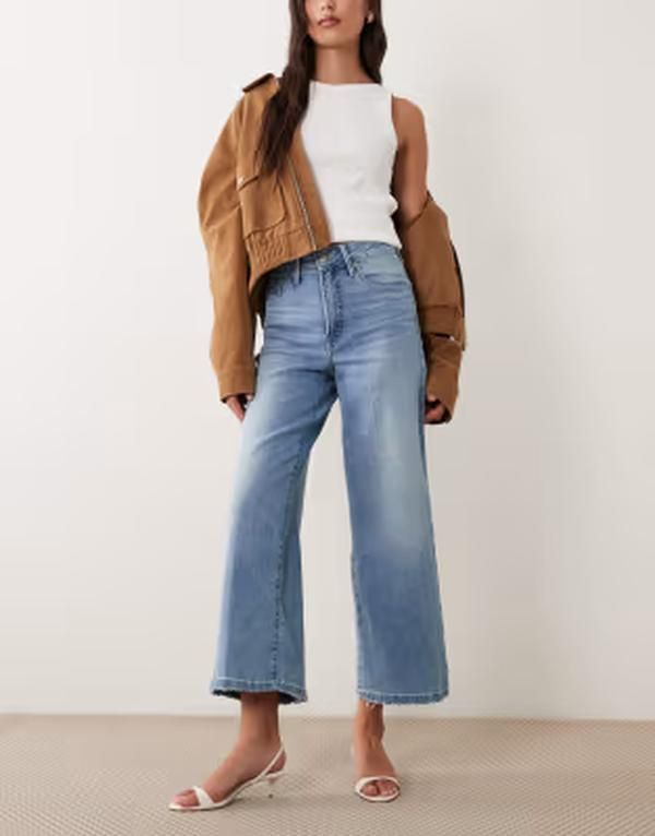 グッドアメリカン レディース ボトムス デニムパンツ クロップド ジーンズ Good American good waist softech palazzo cropped jeans in ligh