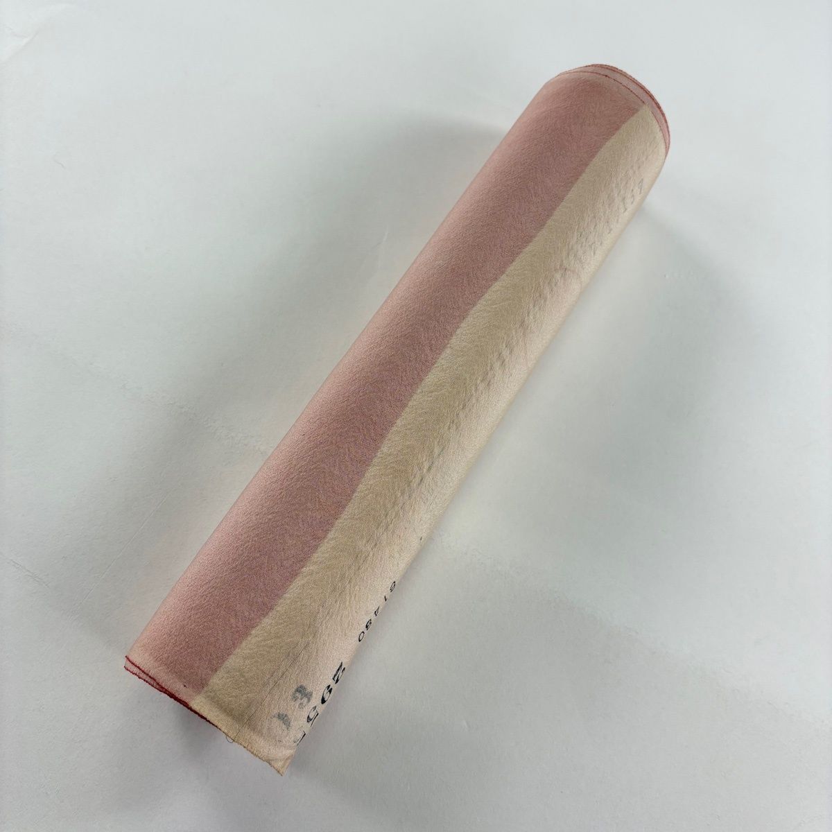 反物 秀品 江戸小紋 落款有 寄せ柄 赤 正絹 【中古】 反物 秀品 江戸小紋 落款有 寄せ柄 赤 正絹 【中古】