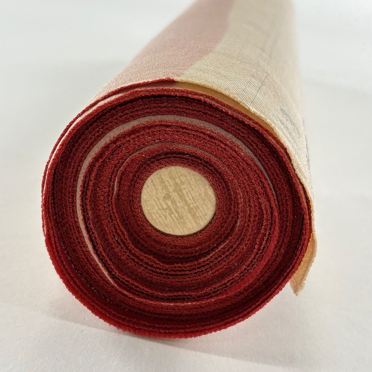 反物 秀品 江戸小紋 落款有 寄せ柄 赤 正絹 【中古】 反物 秀品 江戸小紋 落款有 寄せ柄 赤 正絹 【中古】