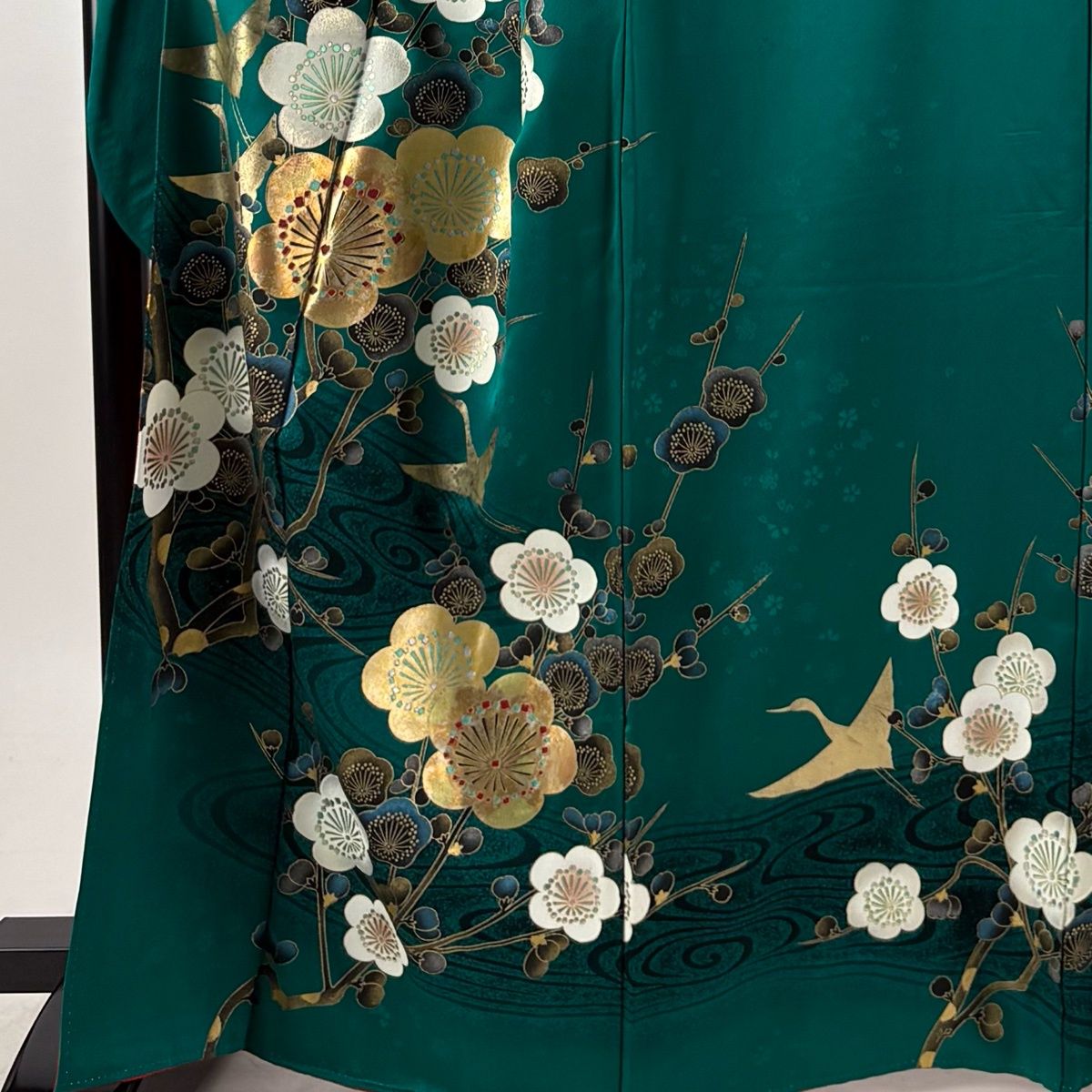 振袖 身丈163cm 裄丈68.5cm L 袷 枝梅 鶴 金銀彩 緑 正絹 秀品 【中古】 振袖 身丈163cm 裄丈68.5cm L 袷 枝梅 鶴 金銀彩 緑 正絹 秀品 【中古】