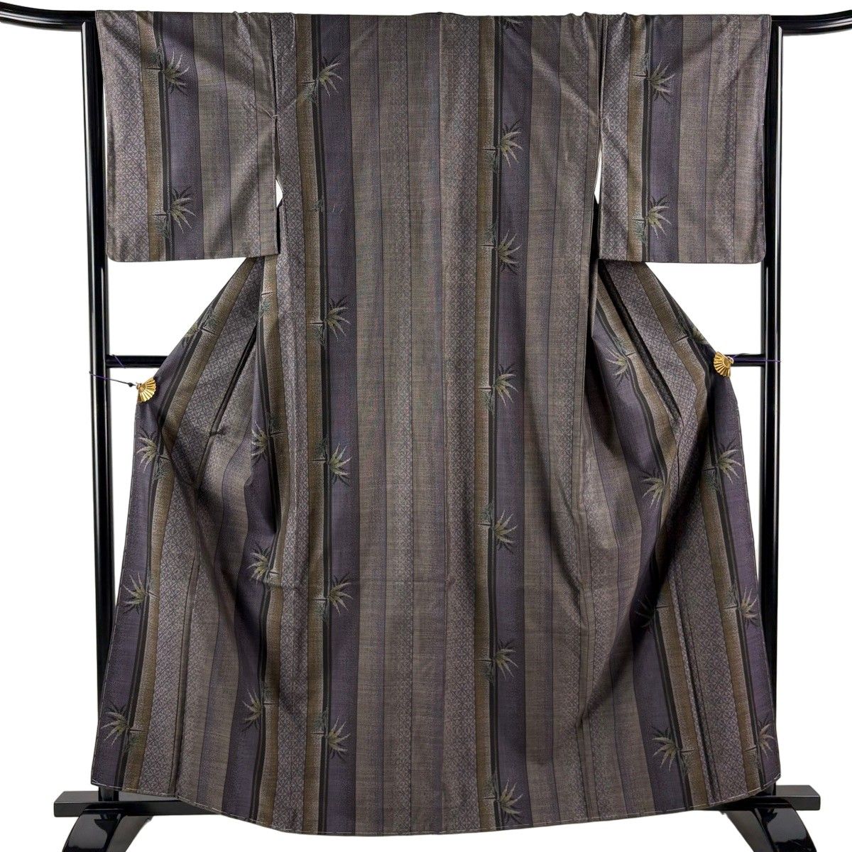 【美品】 紬 身丈161.5cm 裄丈64cm M 袷 竹 縞 茶紫 正絹 秀品 【中古】