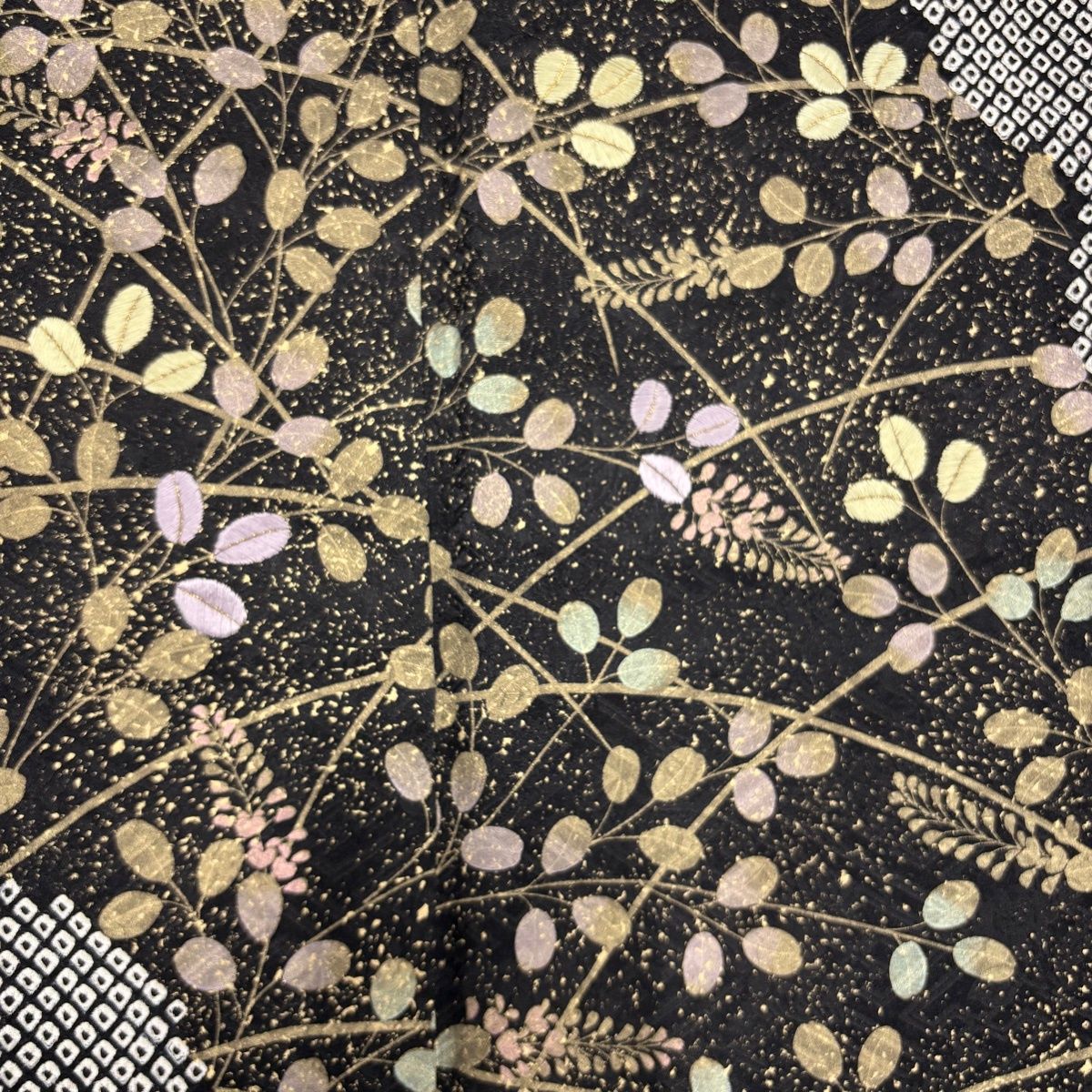訪問着 身丈162cm 裄丈66cm M 袷 萩 桧垣 刺繍 絞り 黒 正絹 秀品 【中古】
