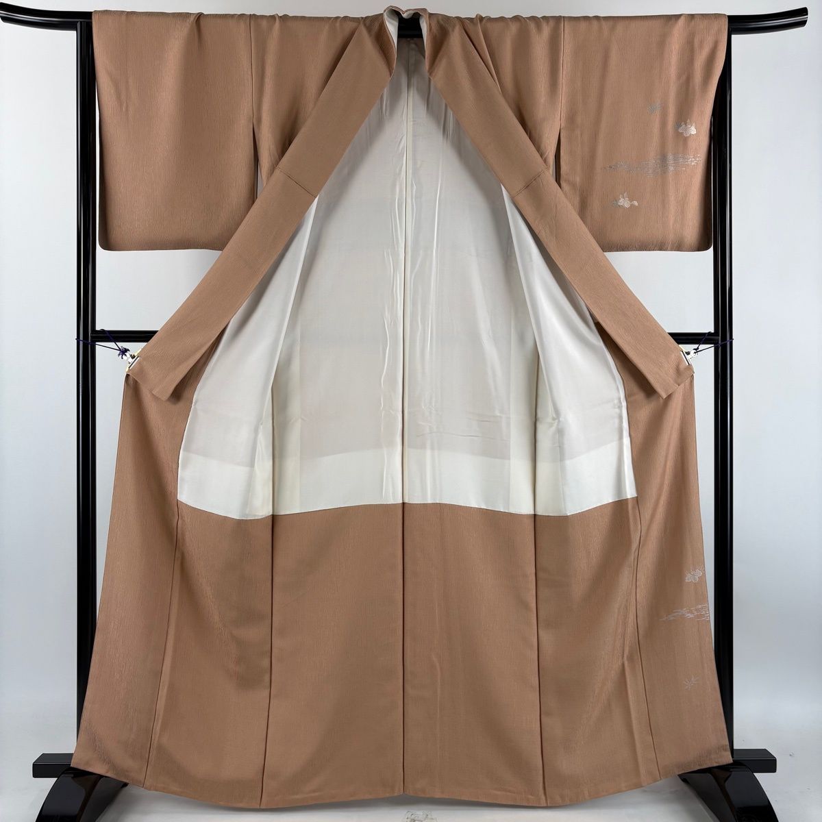 【美品】 付下げ 身丈161.5cm 裄丈66cm M 袷 桐 霞 ピンクベージュ 正絹 秀品 一つ紋 【中古】