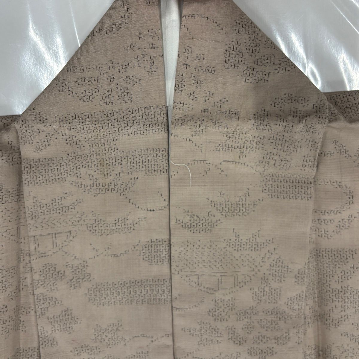 【美品】 紬 身丈160cm 裄丈64cm M 袷 草花 ヱ霞 薄茶色 正絹 秀品 【中古】