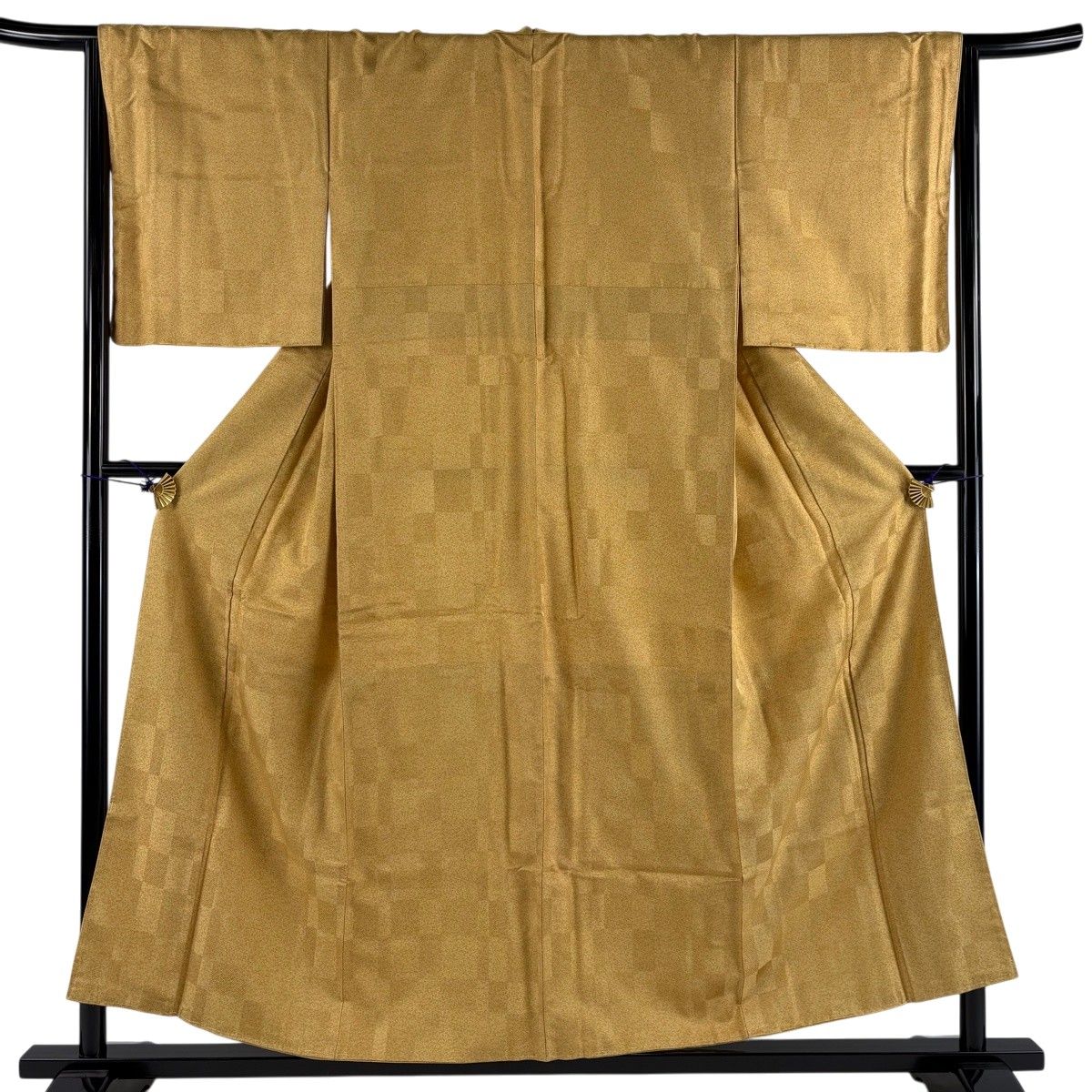 【美品】 小紋 身丈155cm 裄丈65.5cm M 袷 紬地 やまと 証紙 幾何学 地紋 山吹茶色 正絹 秀品 【中古】