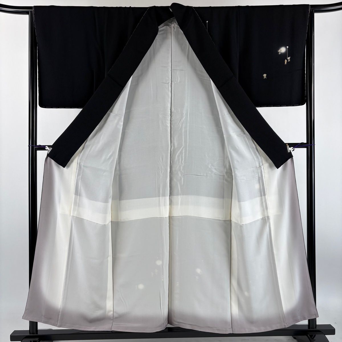 【美品】 付下げ 身丈154cm 裄丈65cm M 袷 やまと 人物行列 ぼかし 黒 正絹 秀品 【中古】 【美品】 付下げ 身丈154cm 裄丈65cm M 袷 やまと 人物行列 ぼかし 黒 正絹 秀品 【中古】