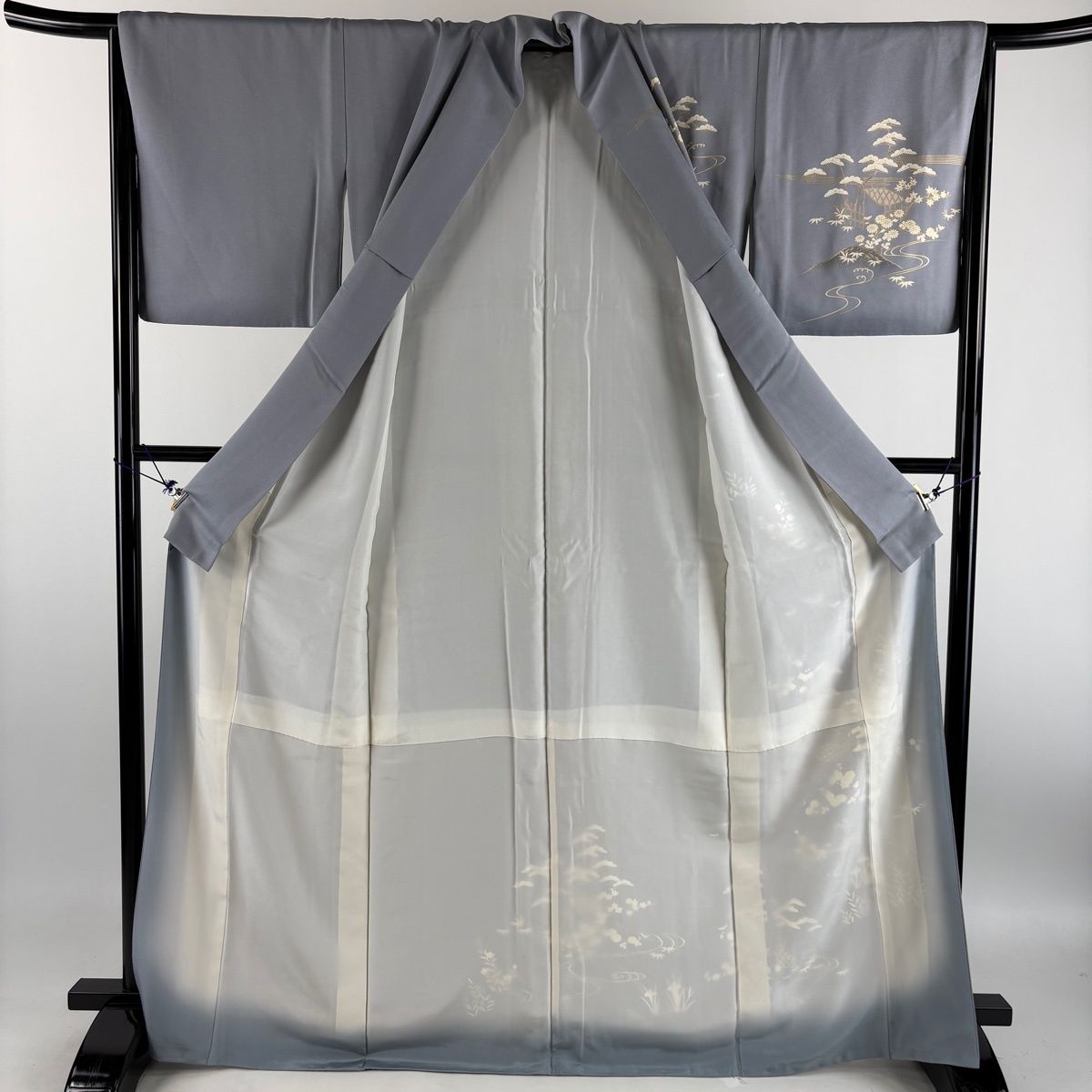 訪問着 身丈167.5cm 裄丈65cm M 袷 松竹梅 草花 金糸 金銀彩 青灰色 正絹 秀品 一つ紋 【中古】
