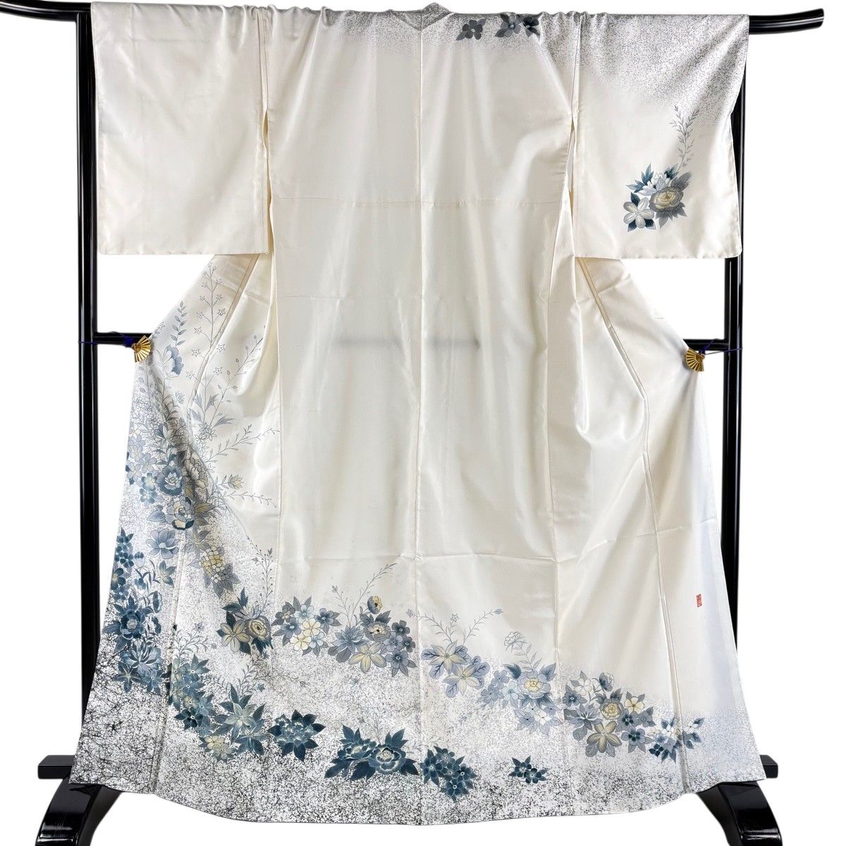 訪問着 身丈166cm 裄丈68cm L 袷 紬地 落款 草花 幾何学 クリーム 正絹 秀品 【中古】